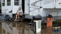 La tormenta tropical Debby tocó tierra por segunda vez en Carolina del Sur dentro de su ruta por la costa este de Estados Unidos.