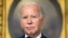El presidente Joe Biden habla en la Sala de Recepciones Diplomáticas de la Casa Blanca, el 8 de febrero de 2024, en Washington.