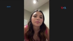 La colombiana Alejandra Maniguaje explica cómo su empresa ayuda a otros con los trámites migratorios