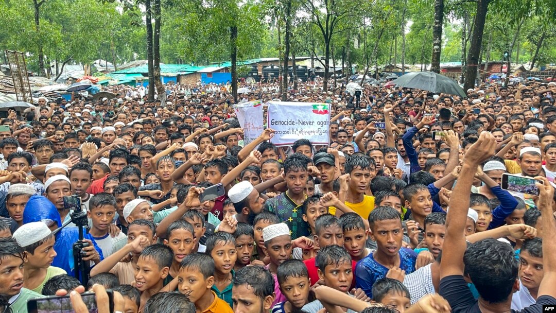 ရိုဟင်ဂျာ လူမျိုးတုံးသတ်ဖြတ်မှု ၆ နှစ်ပြည့် ဘင်္ဂလာဒေ့ရှ် ဒုက္ခသည်စခန်းရောက် ရိုဟင်ဂျာတွေ ဆန္ဒထုတ်ဖော် (သြဂုတ် ၂၅၊ ၂၀၂၃)