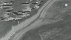 Imágenes de niño arrojado desde el muro fronterizo entre EEUU y México