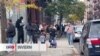 Migrantes en Nueva York se enfrentan al frío y a vivir bajo carpas