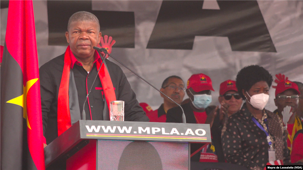 João Lourenço, mgombea wa chama cha MPLA, kinachotafuta uongozi wa awamu ya pili nchini Angola, kimemaliza kampeni za uchaguzi katika uwanja mkubwa wa uchaguzi, Luanda, August 20, 2022