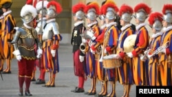 FILE - Swiss Guards attend a swearing-in ceremony at the Vatican, May 6, 2021. (Vatican Media/­Handout via REUTERS)