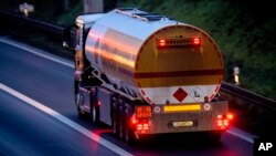 Cisterna na autoputu u Njemačkoj