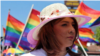 Bianka Rodríguez durante una marcha pro derechos de la comunidad LGBTIQ+ en El Salvador. Foto: cortesía - ACNUR.