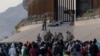 EEUU restringe la entrada de cubanos, haitianos y nicaragüenses en la frontera 