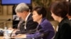 박근혜 한국 대통령이 2일 청와대 영빈관에서 열린 제3차 통일준비위원회의를 주재하며 발언하고 있다.