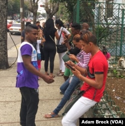 In the past few months, wireless hotspots have begun to appear in Havana. Access costs about $3/hour.
