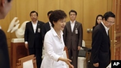 韩国总统朴槿惠6月10日在首尔的总统府