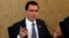El ministro de Relaciones Exteriores de Venezuela, Jorge Arreaza, habla con periodistas en Caracas, el 8 de abril de 2019. 