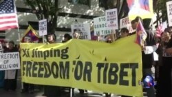 习近平访美，约百人集会抗议