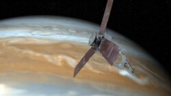 Quiz - Study: Massive Planet May Have Crashed into Young Jupiter