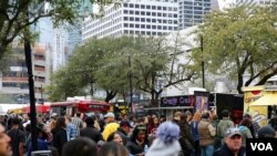 Discovery Green, a park in downtown Houston hosting the Super Bowl Live fan festival, wasn't around the last time the city hosted a Super Bowl in 2004. The former parking lot is now a focal point of a revitalized and revamped downtown Houston. (B. Allen/VOA)
