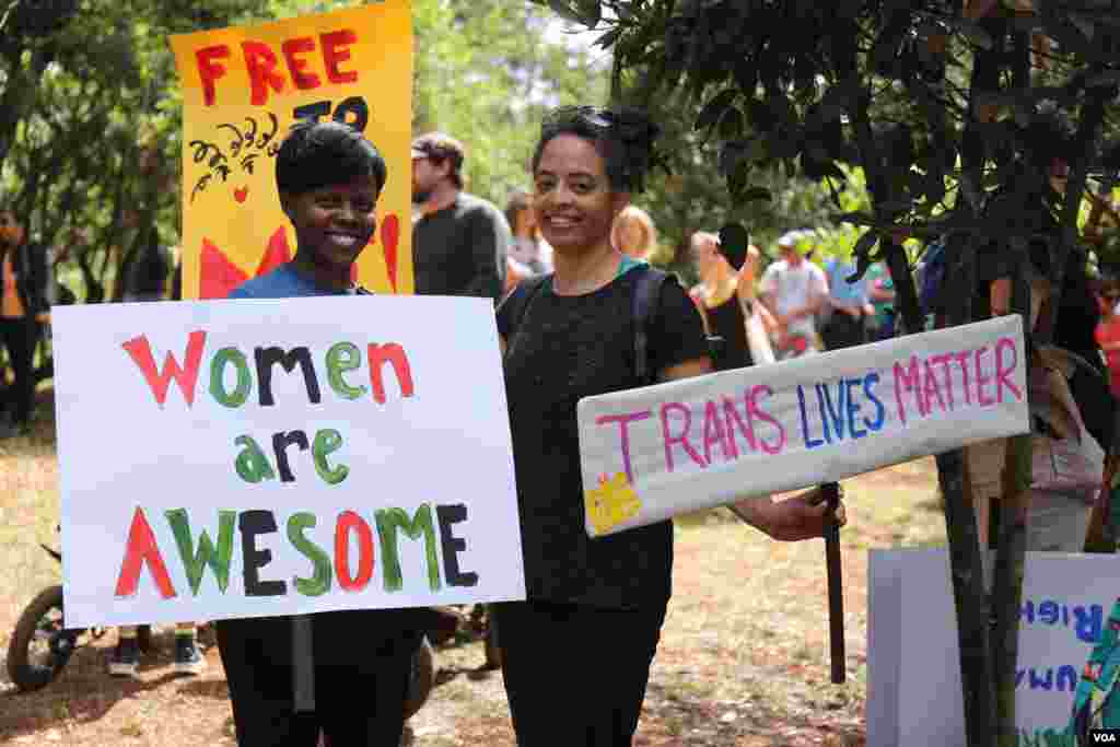 Participants in the Women's March in Nairobi's Karura forest in Kenya, Jan. 21, 2017. (Photo: J.Craig/VOA)