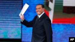 ARCHIVO: El ex primer ministro italiano Silvio Berlusconi en una foto de 2017.