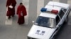 གྲྭ་བསྟན་འཛིན་ཉི་མར་མནར་གཅོད་བཏང་སྟེ་འདས་གྲོངས། 