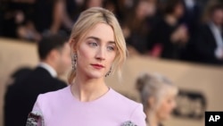 Saoirse Ronan arrives at the 24th annual Screen Actors Guild Awards at the Shrine Auditorium & Expo Hall on Sunday, Jan. 21, 2018, in Los Angeles. (Photo by Jordan Strauss/Invision/AP)