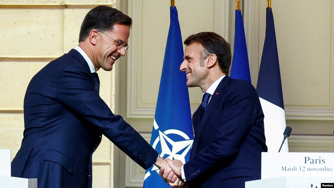 NATO Genel Sekreteri Mark Rutte ve Fransa Cumhurbaşkanı Emmanuel Macron Paris’te Elysee Sarayı’nda biraraya geldi.
