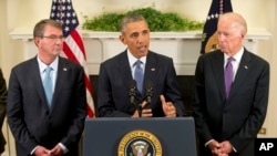 President Barack Obama, with Vice President Joe Biden, right, and Defense Secretary Ash Carter, speaks about Afghanistan, Thursday, Oct. 15, 2015.