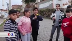 Li Amedê 200 Hezar Zarok ji Perwerdeya Onlayn Bêpar In