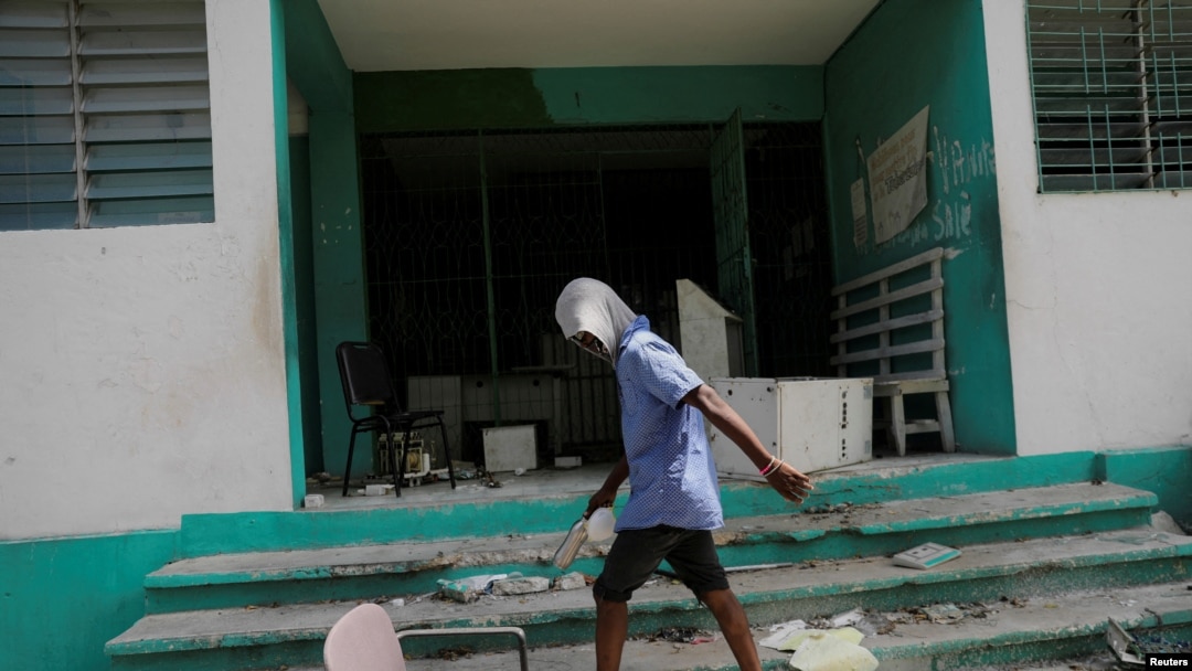 Alleged gang leader calls on supporters to retake control of neighborhood, in Port-au-Prince