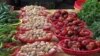 Immigrants Spur US Farmers Markets Revival