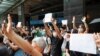 China amenaza con eliminar la libertad de prensa en Hong Kong