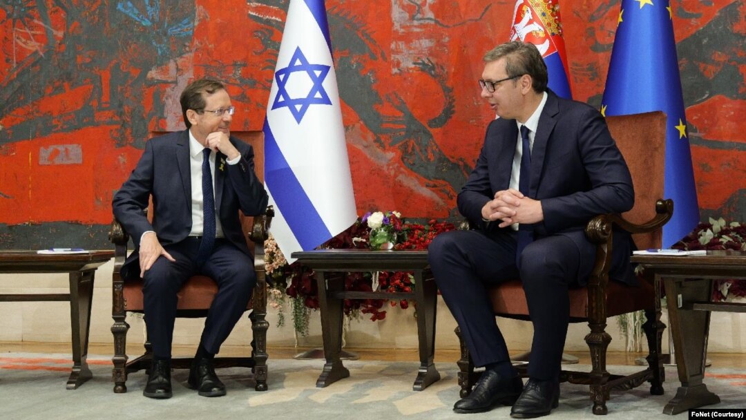 Predsednik Srbije Aleksandar Vučić razgovara sa predsednikom Izraela Isakom Hercogom, u Beogradu, 11. septembra 2024.