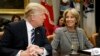 US Education Chief Wants to Give Students More Choices 