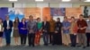 Belasan importir di negara bagian California dan sekitarnya, termasuk Rip Curl dan Royal Coffee, mendapat penghargaan dari KJRI di Los Angeles, hari Jumat 3/6 (foto: KJRI Los Angeles).
