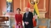 ဒေါ်အောင်ဆန်းစုကြည် ကနေဒါဘုရင်ခံချုပ်နဲ့ တွေ့ဆုံ
