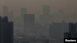 曼谷空氣污染中的城市景觀。 (路透：2025年1月24日)