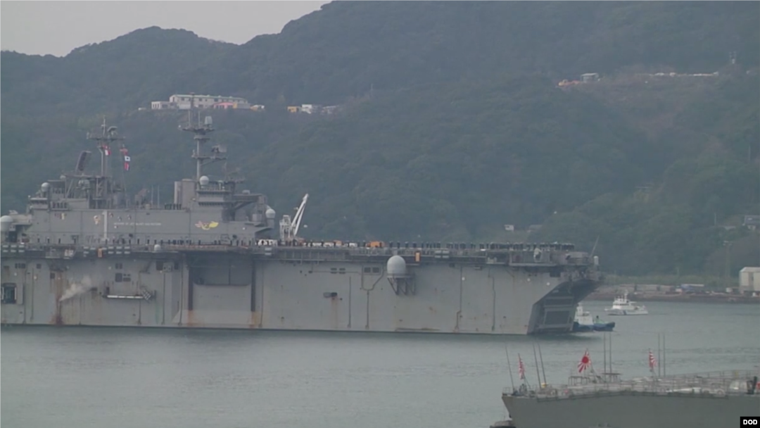 黃蜂號兩棲攻擊艦2018年1月14日抵達佐世保美軍基地（美國軍方視頻截圖）