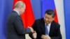 2019年6月6日，在俄罗斯圣彼得堡举行的圣彼得堡国际经济论坛（SPIEF）上，中国国家主席习近平和俄罗斯总统普京相互握手