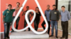 Mohammad Ibrahim (ketiga dari kanan) dan beberapa pendiri perusahaan rintisan Palestina mengunjungi kantor AirBnB di San Francisco Bay Area (foto: Courtesy).
