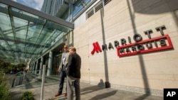 Marriott explora nuevas opciones en la industria de la hospitalidad.