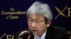 En una declaración sobre la renuncia distribuida el miércoles 13 de febrero de 2019 por el bufete de abogados de Motonari Otsuru no incluyó la causa de la decisión.